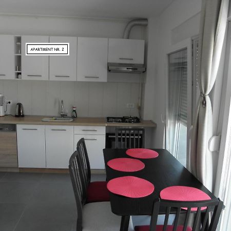 Peaceful Apartment Near Airport Velika Gorica Esterno foto