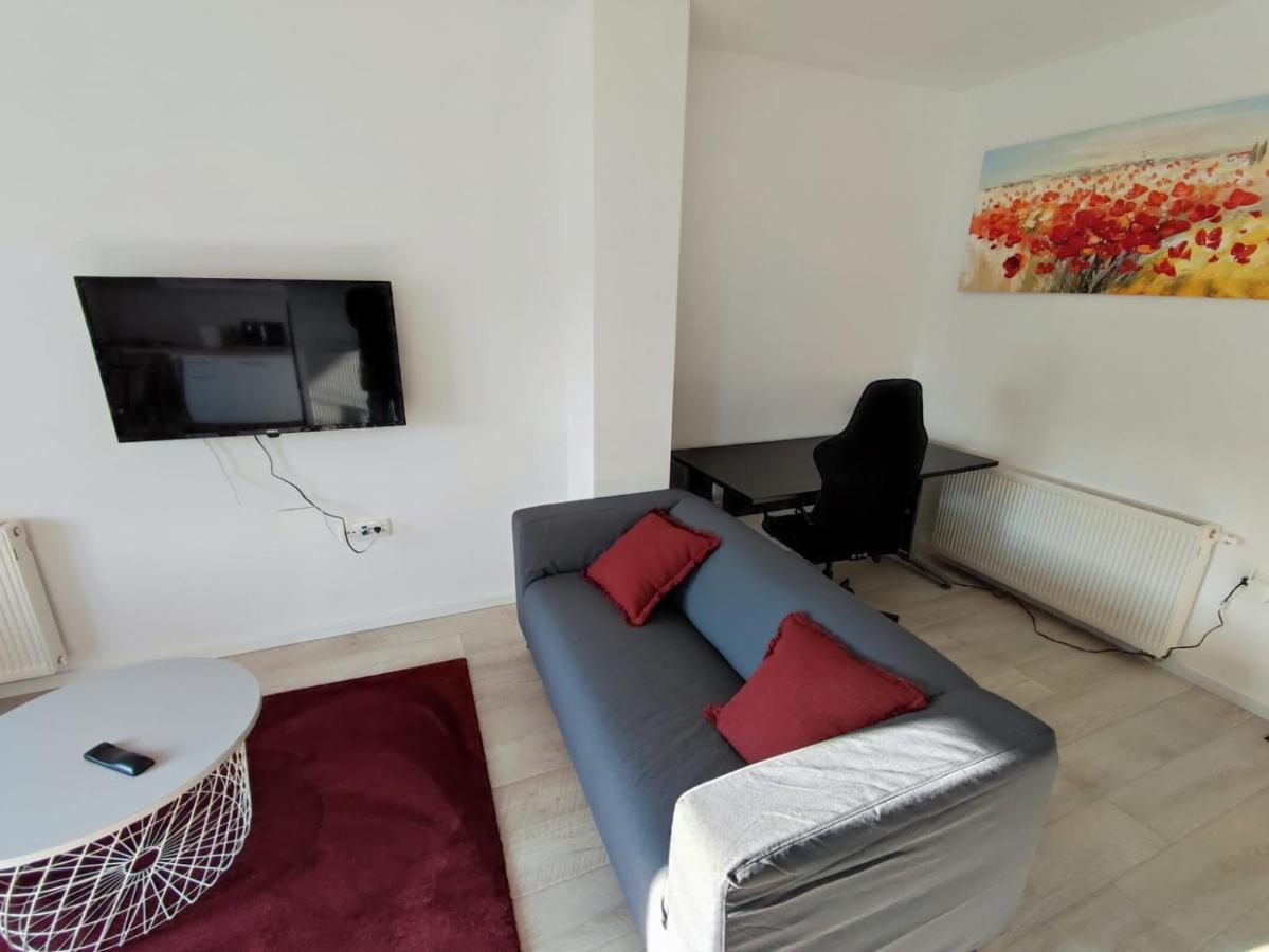 Peaceful Apartment Near Airport Velika Gorica Esterno foto