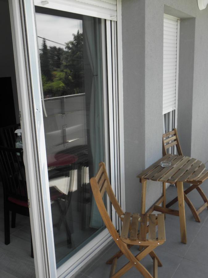 Peaceful Apartment Near Airport Velika Gorica Esterno foto