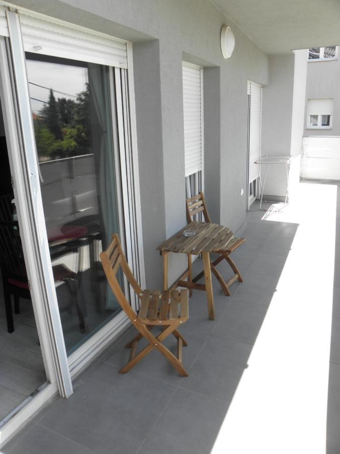 Peaceful Apartment Near Airport Velika Gorica Esterno foto