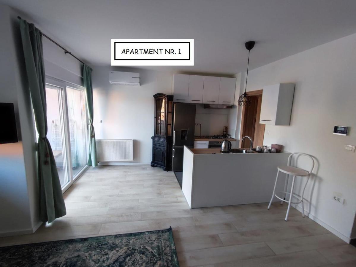 Peaceful Apartment Near Airport Velika Gorica Esterno foto