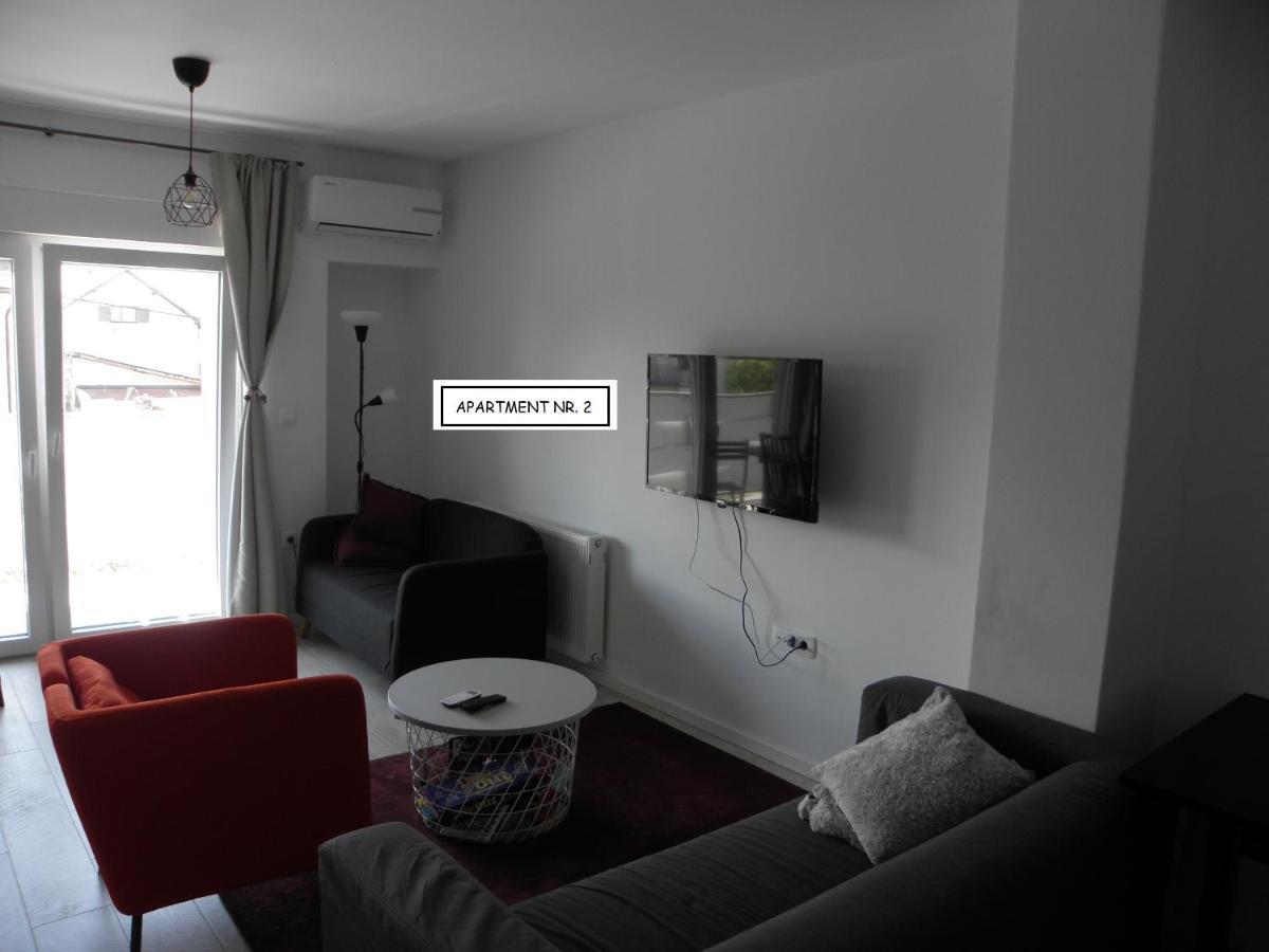 Peaceful Apartment Near Airport Velika Gorica Esterno foto