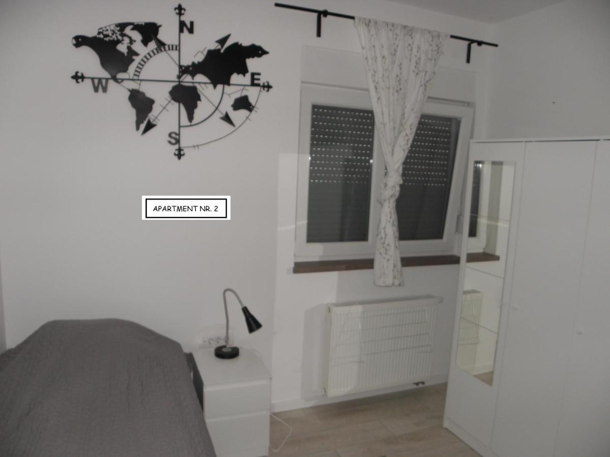 Peaceful Apartment Near Airport Velika Gorica Esterno foto